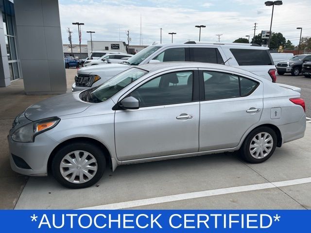 2017 Nissan Versa SV