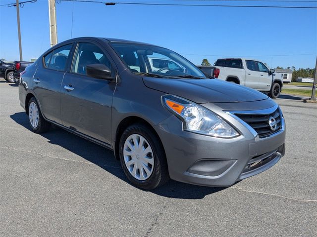 2017 Nissan Versa SV