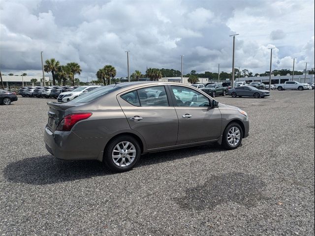 2017 Nissan Versa SV