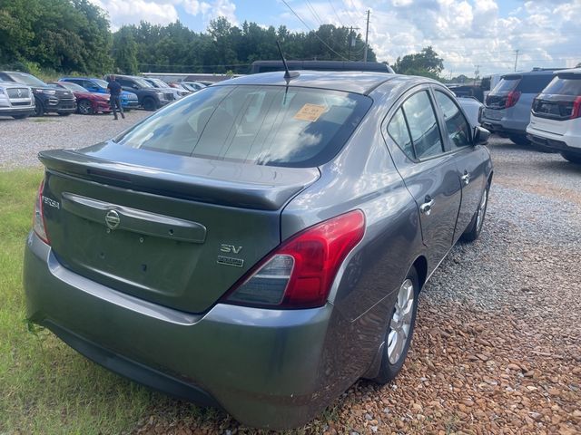 2017 Nissan Versa SV