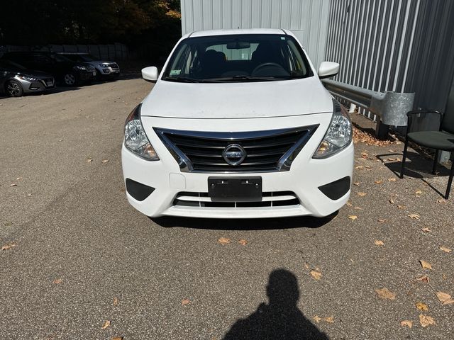 2017 Nissan Versa SV