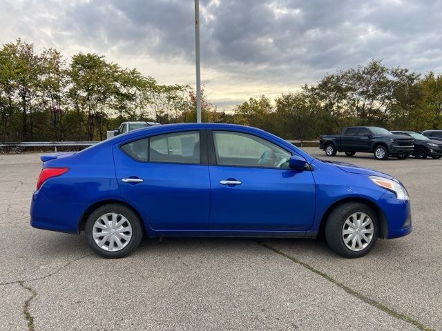 2017 Nissan Versa SV