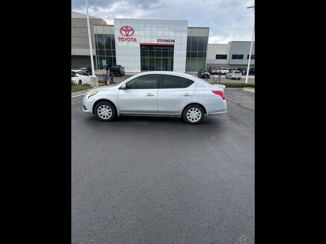 2017 Nissan Versa SV
