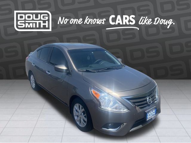 2017 Nissan Versa SV