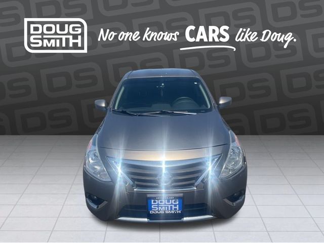 2017 Nissan Versa SV