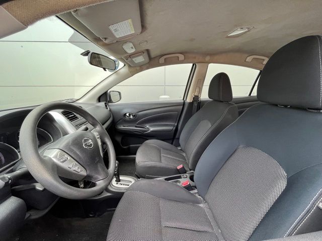 2017 Nissan Versa SV