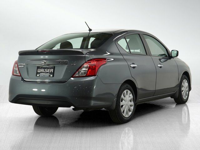 2017 Nissan Versa SV