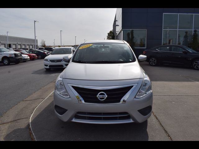 2017 Nissan Versa SV