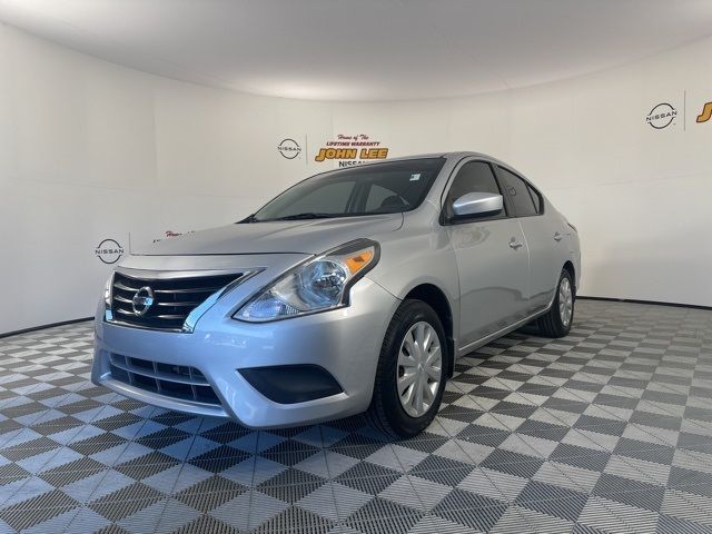 2017 Nissan Versa SV