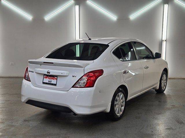 2017 Nissan Versa SV