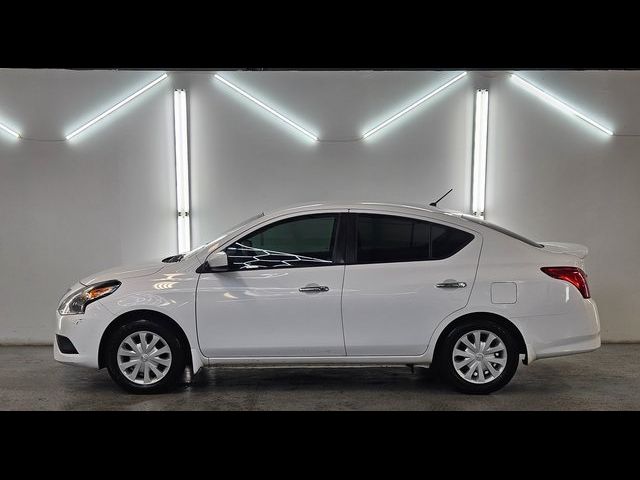 2017 Nissan Versa SV