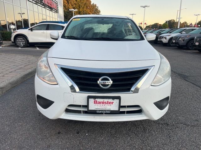 2017 Nissan Versa SV