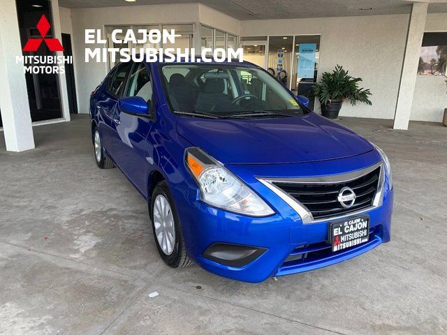 2017 Nissan Versa SV