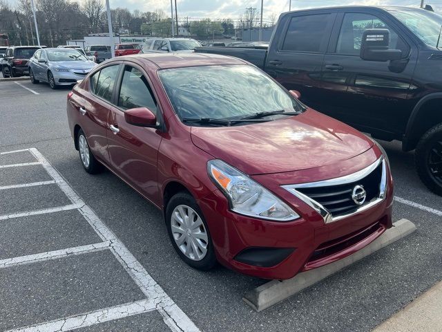 2017 Nissan Versa SV