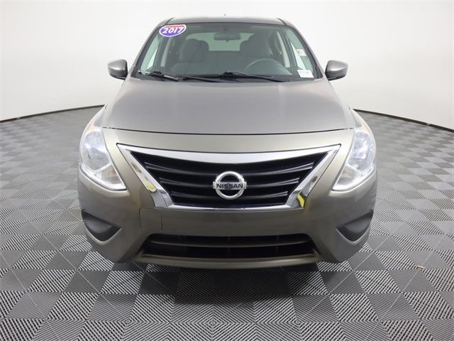 2017 Nissan Versa SV