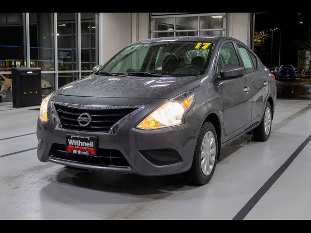 2017 Nissan Versa SV