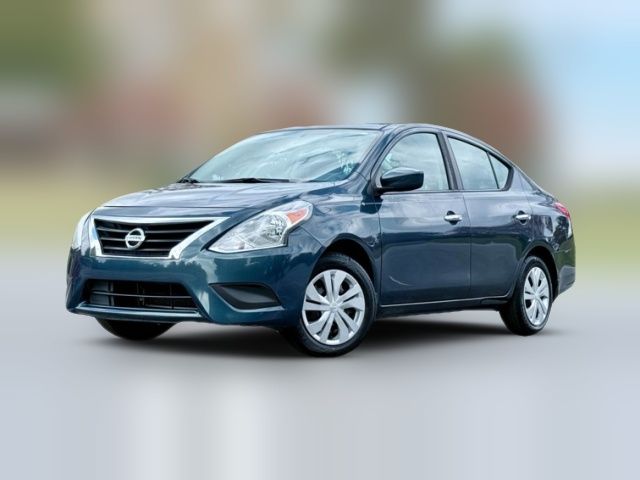 2017 Nissan Versa SV