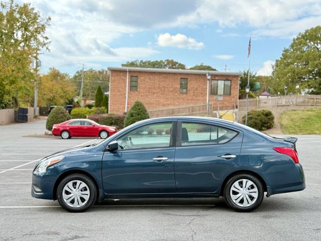 2017 Nissan Versa SV