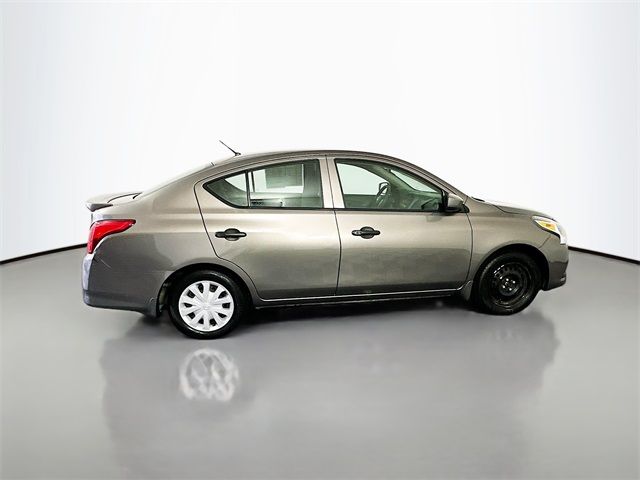 2017 Nissan Versa S Plus