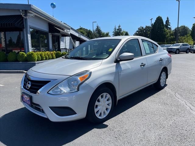 2017 Nissan Versa S Plus