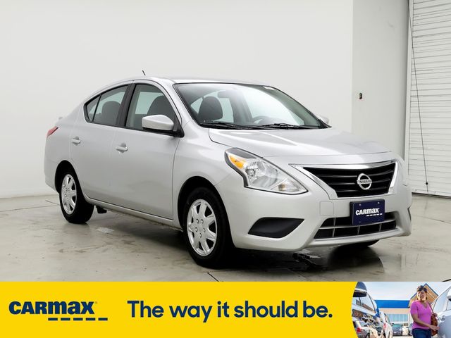 2017 Nissan Versa SV