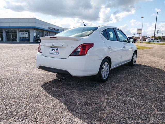 2017 Nissan Versa SV