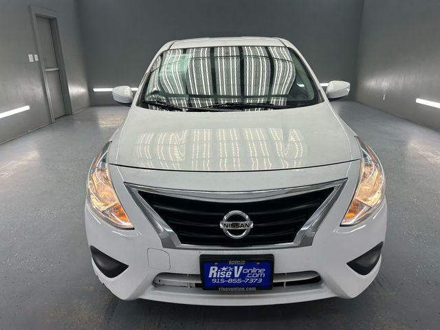 2017 Nissan Versa SV