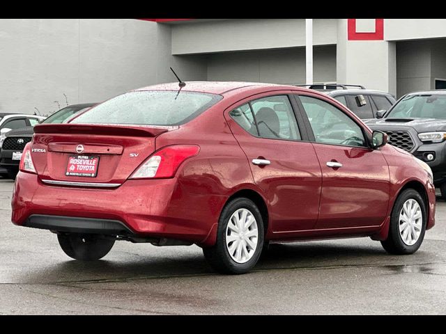 2017 Nissan Versa SV