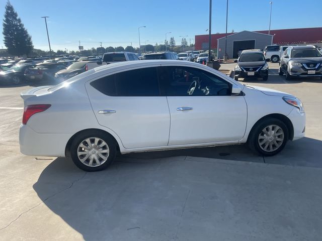 2017 Nissan Versa SV