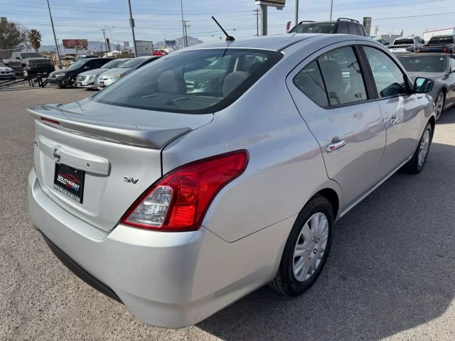 2017 Nissan Versa SV