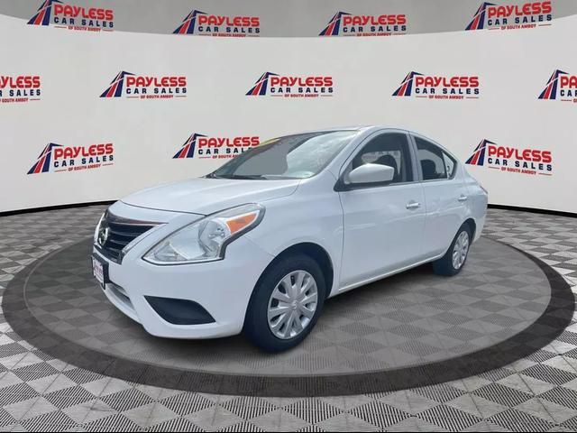 2017 Nissan Versa SV