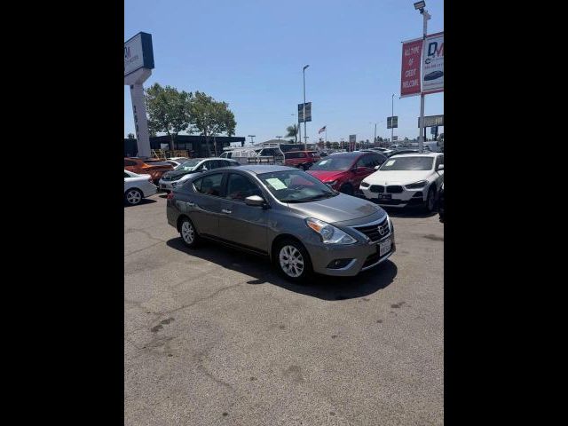 2017 Nissan Versa SV
