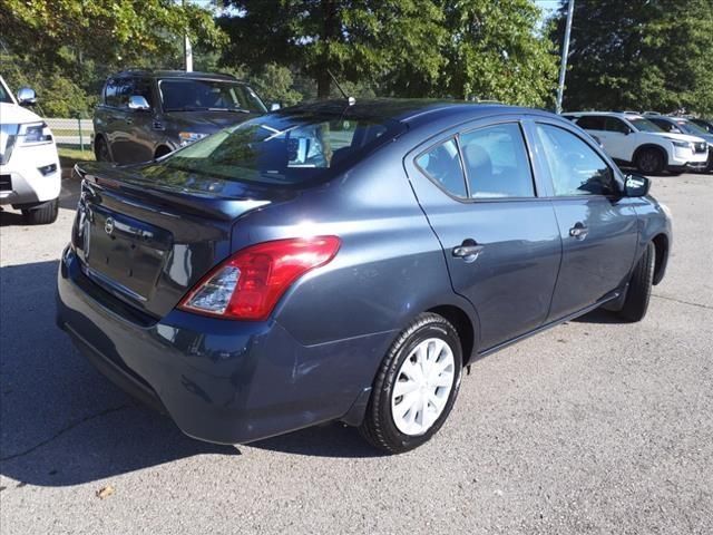 2017 Nissan Versa S Plus