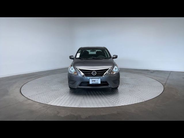 2017 Nissan Versa SV
