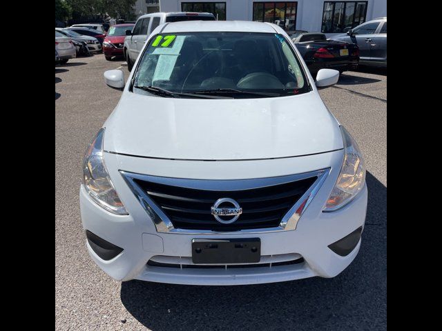 2017 Nissan Versa SV