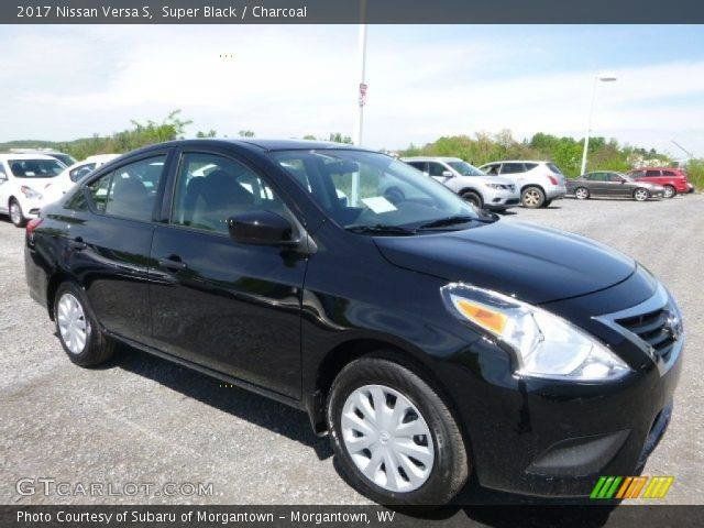 2017 Nissan Versa SV