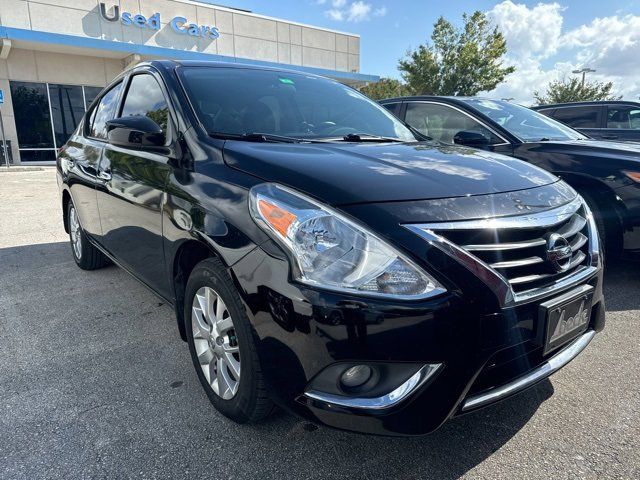 2017 Nissan Versa SV