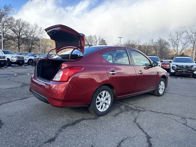 2017 Nissan Versa SV