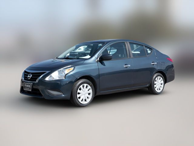 2017 Nissan Versa SV