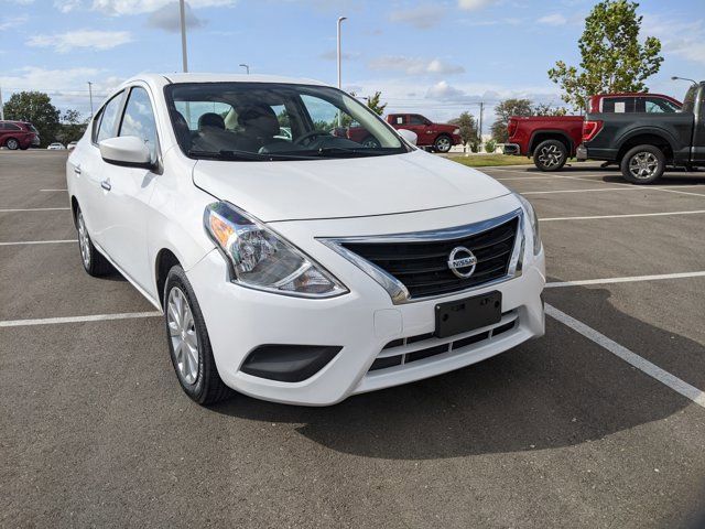 2017 Nissan Versa SV