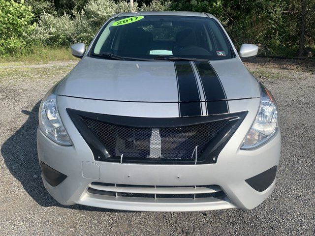 2017 Nissan Versa SV