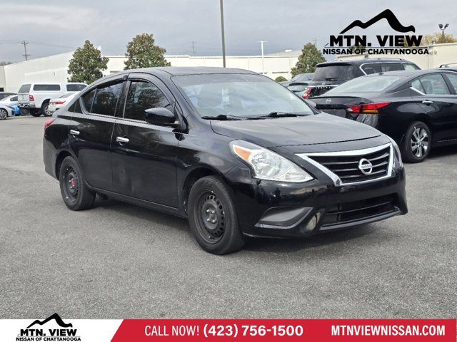 2017 Nissan Versa SV