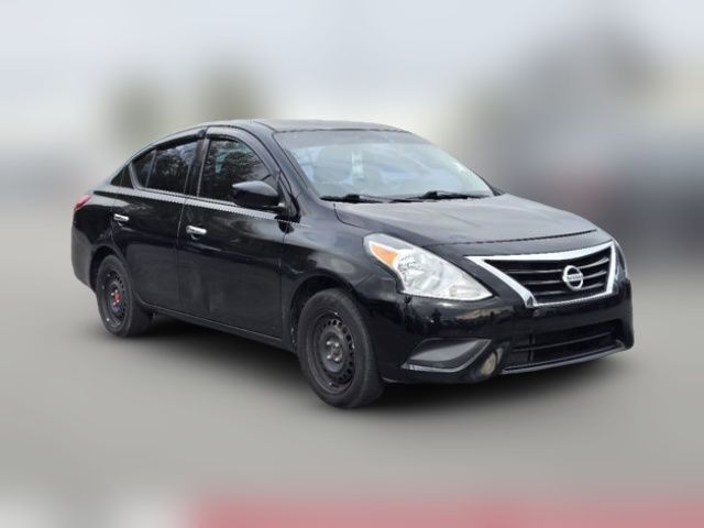 2017 Nissan Versa SV