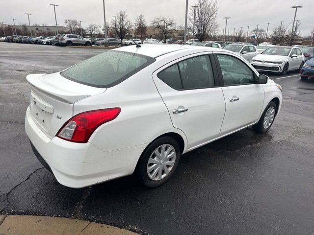 2017 Nissan Versa SV