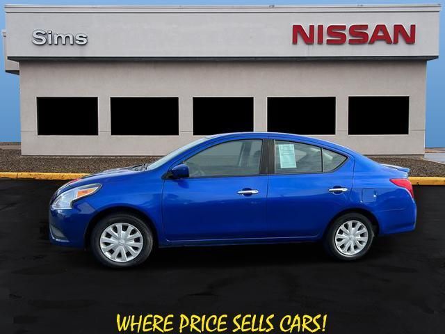 2017 Nissan Versa SV