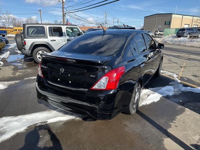 2017 Nissan Versa SV
