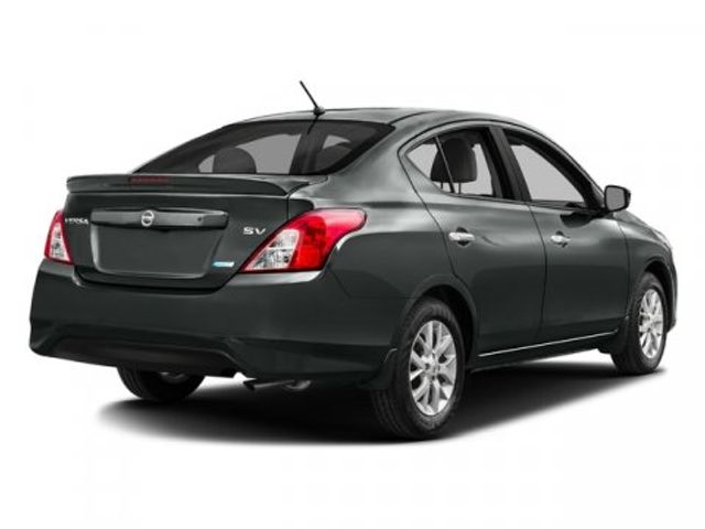 2017 Nissan Versa S Plus