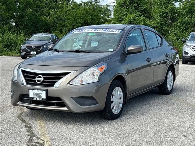 2017 Nissan Versa S Plus