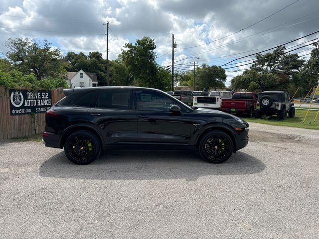 2017 Porsche Cayenne E-Hybrid S Platinum Edition