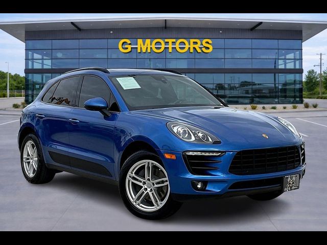 2017 Porsche Macan Base